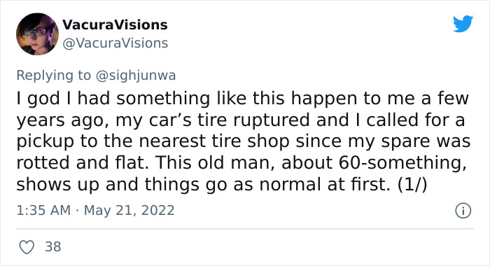 Woman Is Shocked That Her Lyft Driver From 3 Weeks Ago Came To Her Workplace, Warns Others