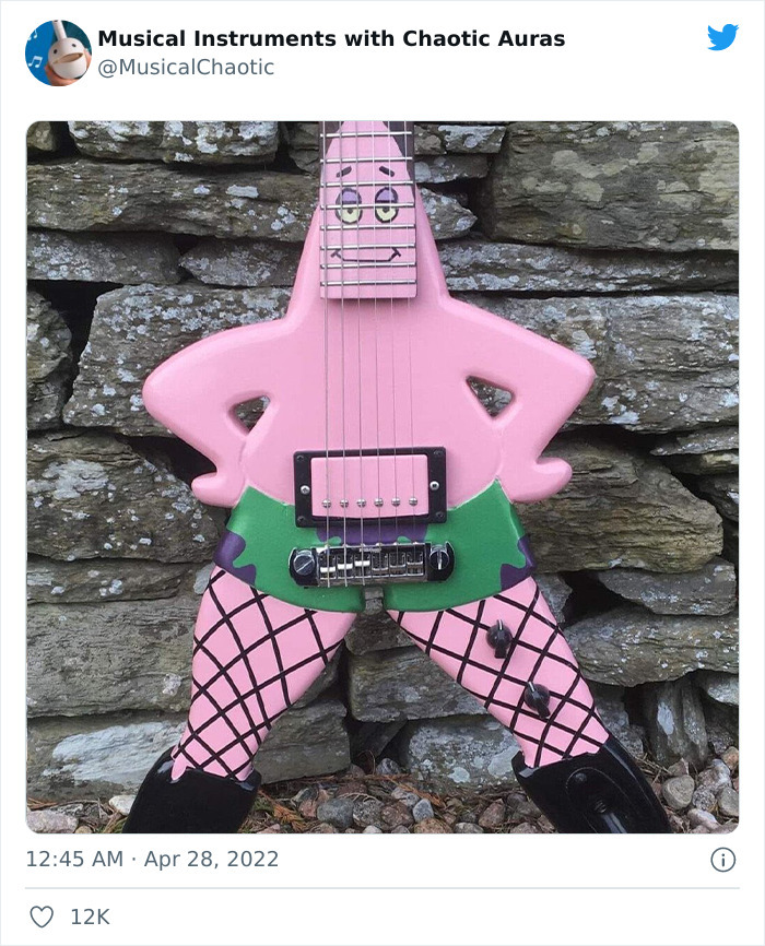 30 Funny And Bizarre Pics From The "Musical Instruments With Chaotic Auras" Twitter Page