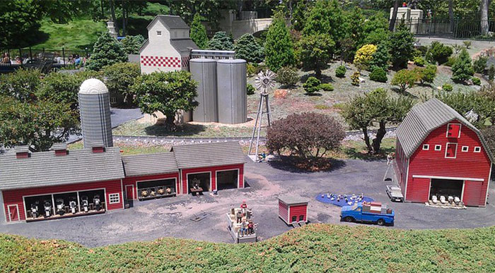 30 Very Appropriate Jokes, As Shared On This "Clean Jokes" Online Group