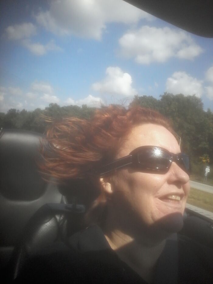 Hair Flyin, Tunes Pumpin!!