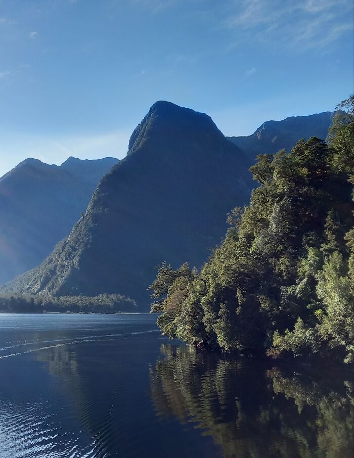 Doubtful Sound ,new Zealand