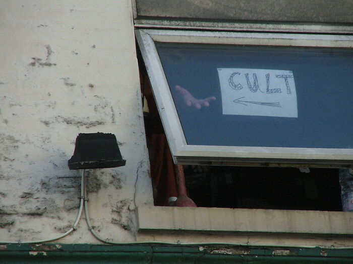 People Are Sharing 30 Stories About The Mistakes Their Parents Made That Ended Up Affecting Them Long-Term