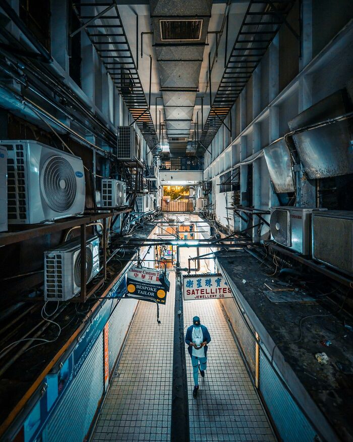 Photographer Shows Hong Kong Like Never Before