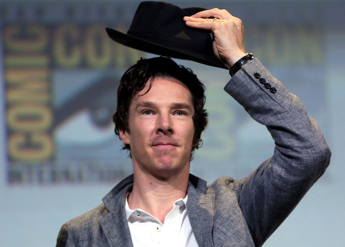 Benedict Cumberbatch Welcomes Ukrainian Family Into His Home In The Hopes To Bring Them Some Stability Benedict Cumberbatch Welcomes Ukrainian Family Into His Home In The Hopes To Bring Them Some Stability