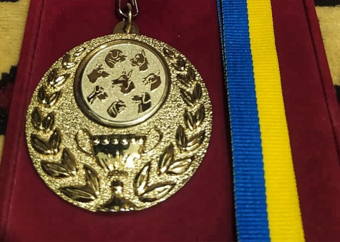 Hero Pup Patron Awarded Medal By Ukrainian President Zelensky For Sniffing Out Over 250 Bombs And Munitions Hero Pup Patron Awarded Medal By Ukrainian President Zelensky For Sniffing Out Over 250 Bombs And Munitions