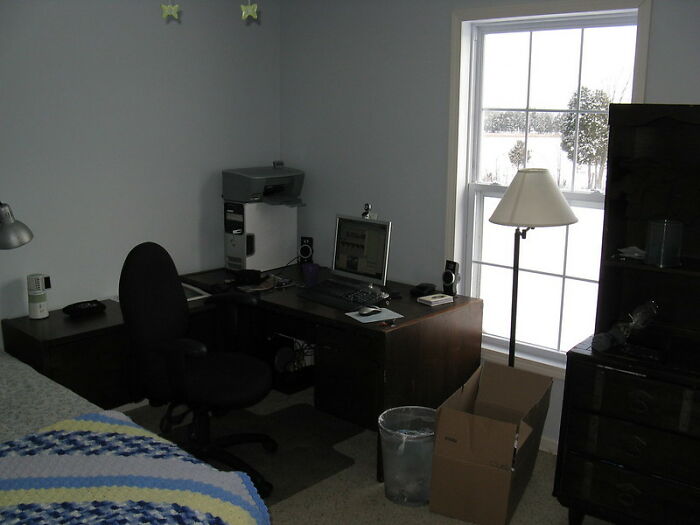 30 Creepy, Unexplainable And Bizarre Things That Happened To People When They Were Alone, As Shared In This Online Group