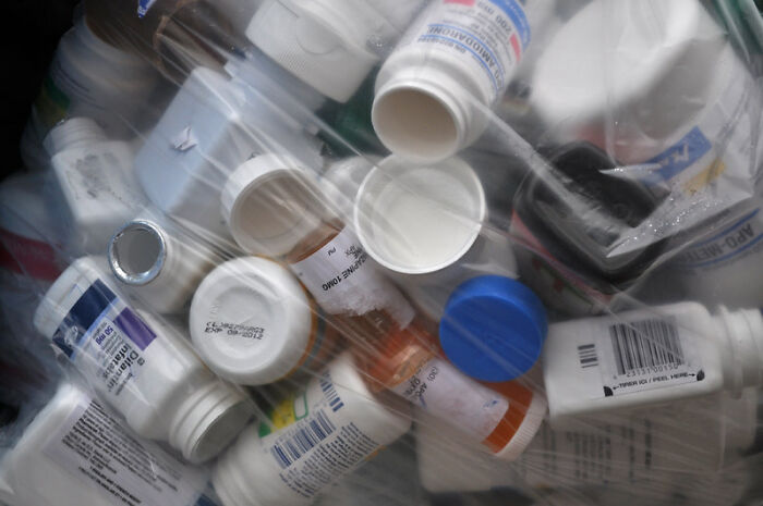 People Are Sharing 30 Stories About The Mistakes Their Parents Made That Ended Up Affecting Them Long-Term