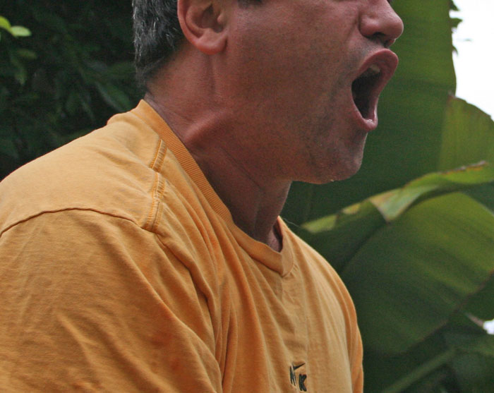 Person Online Inquires “What Screams ‘I Am Entitled?'”, And 30 People Provide Their Answers