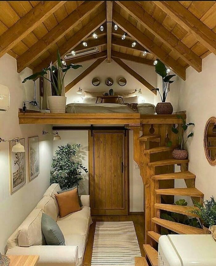 50 People Who Took Woodworking To Another Level And Shared Their 'Crazy' Results In This Online Group