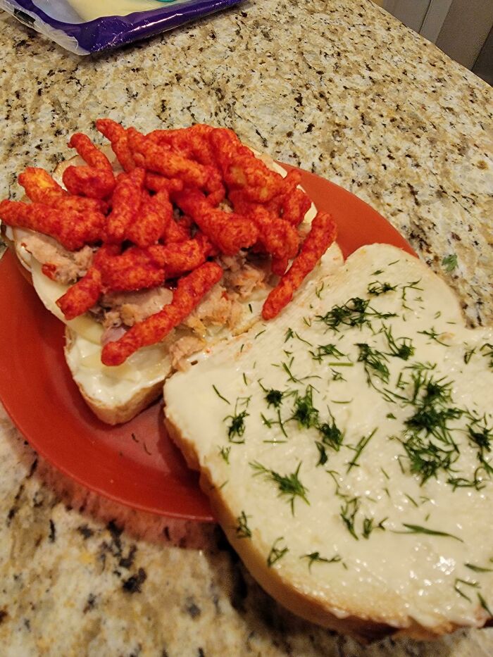 My Boyfriend's Go-To Nostalgia/Lazy Meal, Jalapeño Tuna And Hot Cheeto Sandwich. Fresh Dill To Elevate.