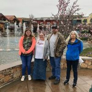 cassiewest1984 avatar