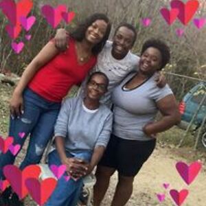 elziejacqueline66 avatar