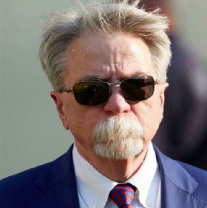 Esta combinación entre bigote y perilla