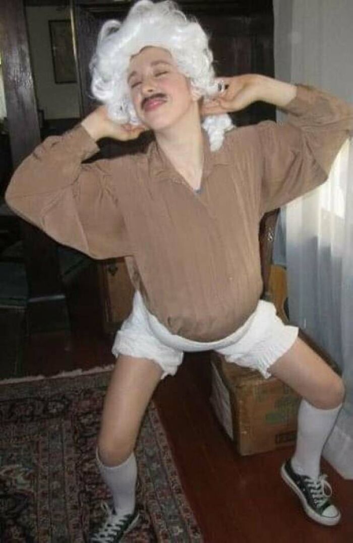 I Went To Middle School Like This For 10 Extra Credit Points On My History Presentation. To This Day, I Will Never Forget What It Felt Like To Look Around The Classroom And Realize That No One Had Dressed Up But Me