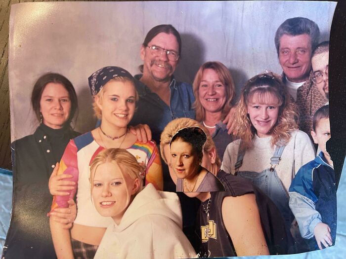 Entire Family Blunder, 2001