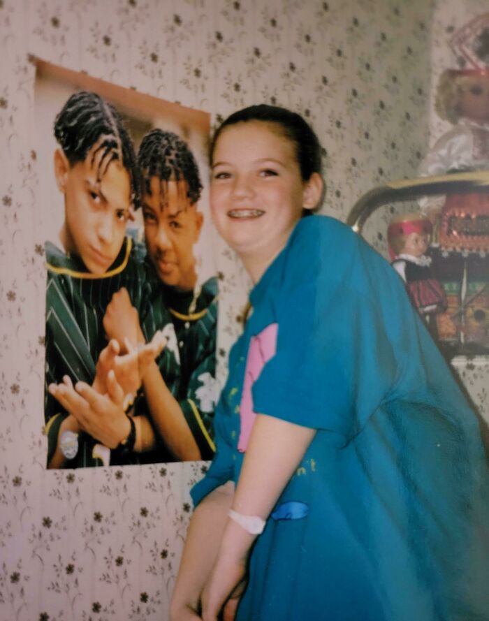 Kriss Kross Gonna Make Me Jump Jump... On My Bed