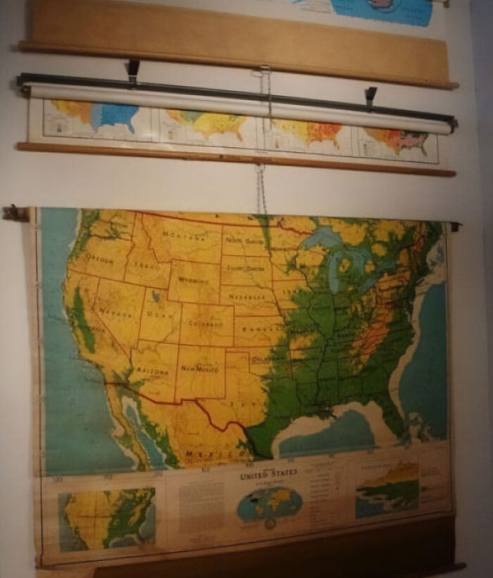 Teacher's Pulldown Maps