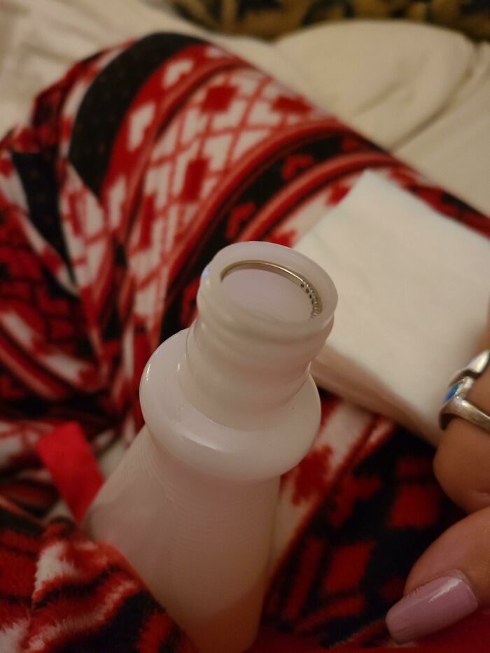 I Lost My Wedding Ring A Month Ago And Bought A New One Today, Also Today