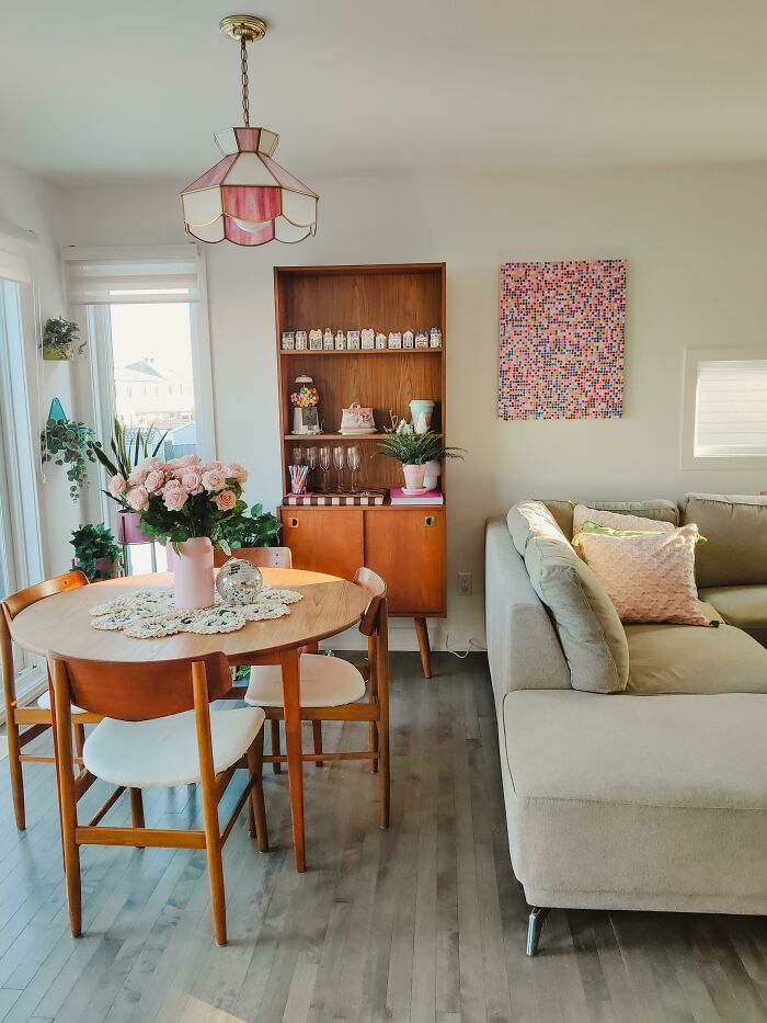 Thinking Of Adding A Circle Rug Under My Dining Table? Would It Be "Too Much"?