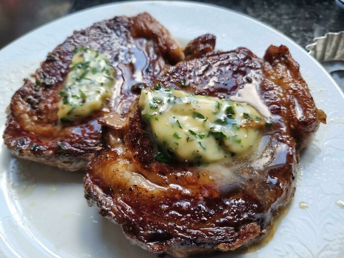 Steak With Seasoned Butter