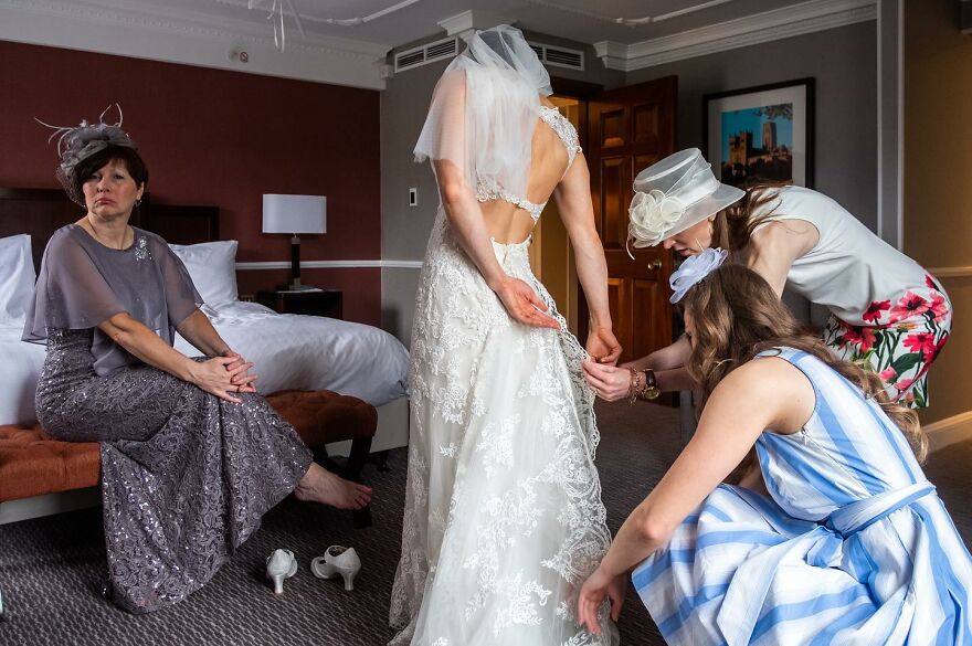 You Would Love To Have This British Photographer At Your Wedding For His Honest Photos (63 New Pics)