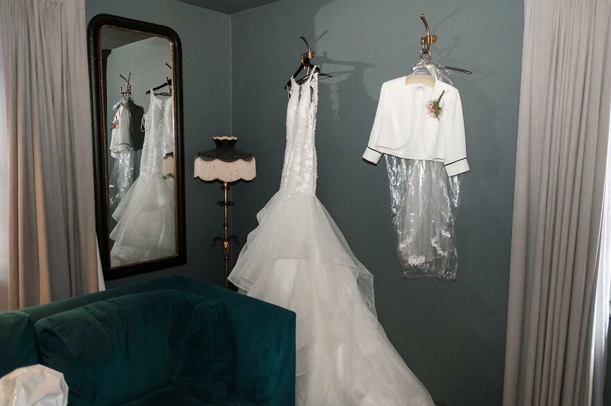 You Would Love To Have This British Photographer At Your Wedding For His Honest Photos (63 New Pics)