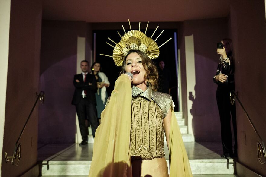 You Would Love To Have This British Photographer At Your Wedding For His Honest Photos (63 New Pics)