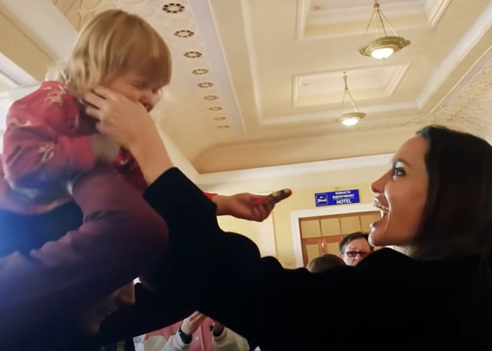 Angelina Jolie Comes To Ukraine To Show Support But Her Visit Is Cut Short As Air-Raid Sirens Go Off Angelina Jolie Comes To Ukraine To Show Support But Her Visit Is Cut Short As Air-Raid Sirens Go Off