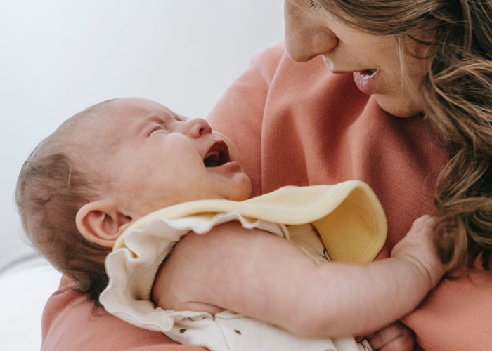 Someone Asks Internet Users To Share Examples Of What Toxic Femininity Looks Like, And Here Are 35 Of The Most Accurate Insights