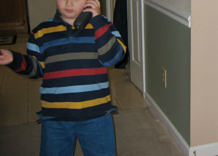 911 Operators Share The Funny And Wild Calls They Couldn't Take With A Straight Face