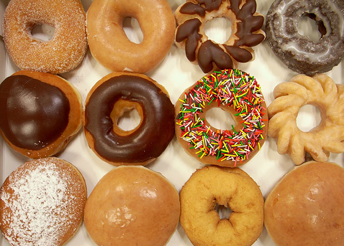 911 Operators Share The Funny And Wild Calls They Couldn't Take With A Straight Face