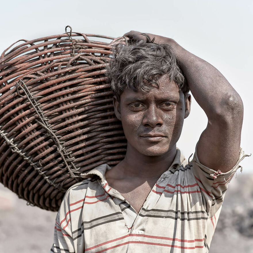 Black Diamond By Sebastian Sardi