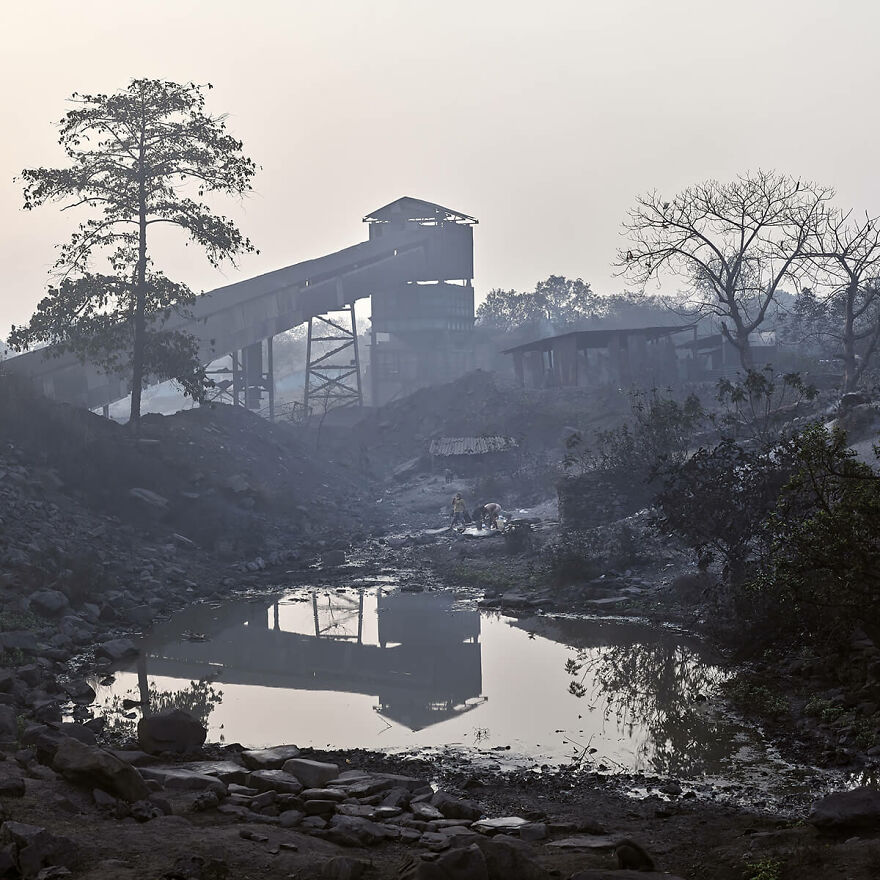 Black Diamond By Sebastian Sardi