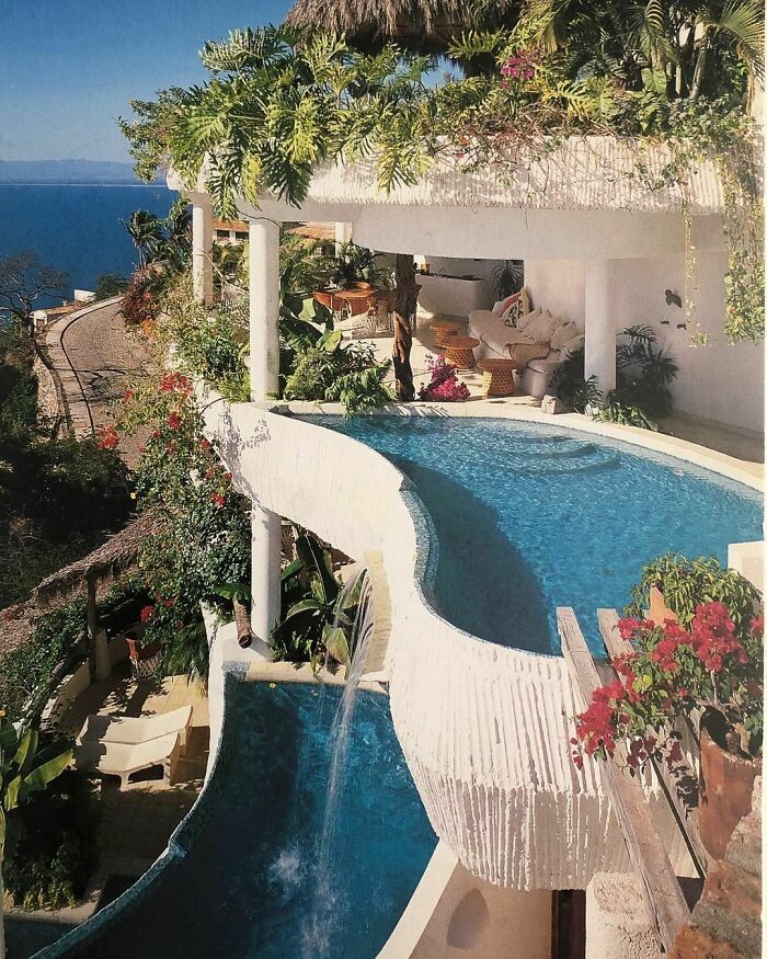 40 Homes That Feel Too Dreamy To Be Real, As Shared On The ‘Somewhere I Would Like To Live’ Instagram Account