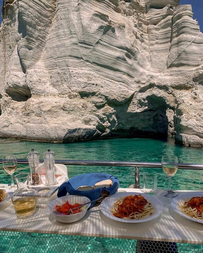 Somewhere-I-Would-Like-To-Live-Places-Design-Pics