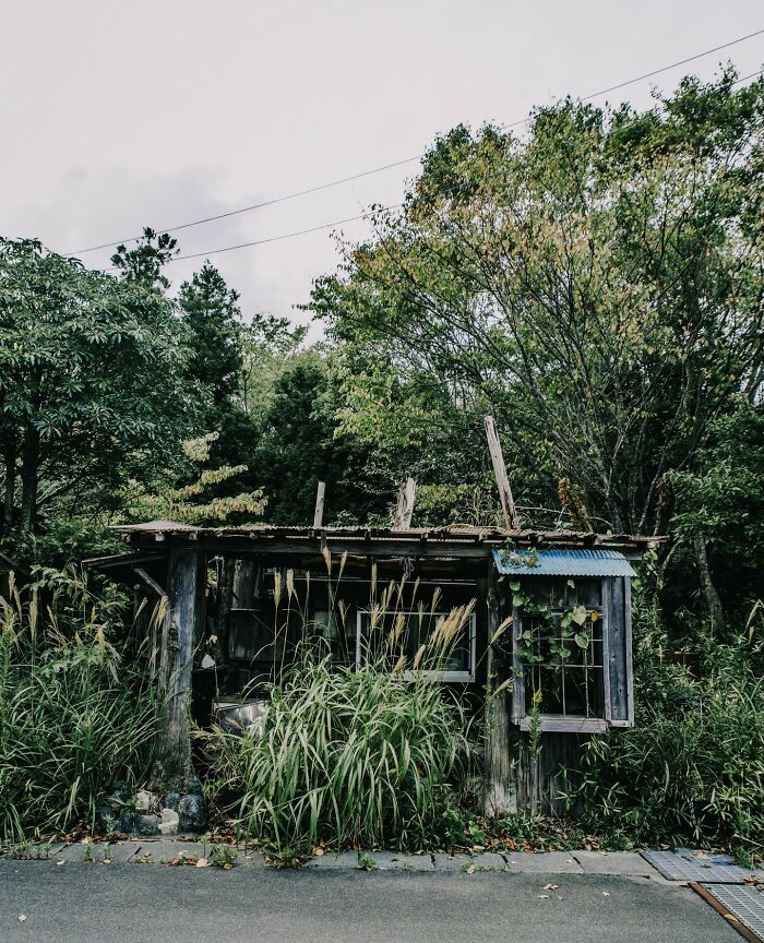 Five Images Of A Very Abandoned Japan (Project Title: The Lost World)
