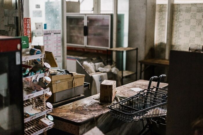 Five Images Of A Very Abandoned Japan (Project Title: The Lost World)