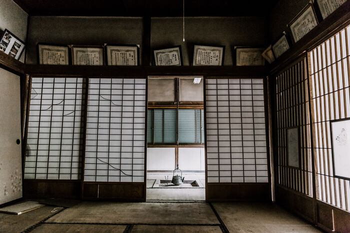Five Images Of A Very Abandoned Japan (Project Title: The Lost World)