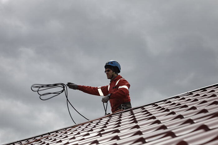 A Photographer Working At An Altitude (36 Pics)