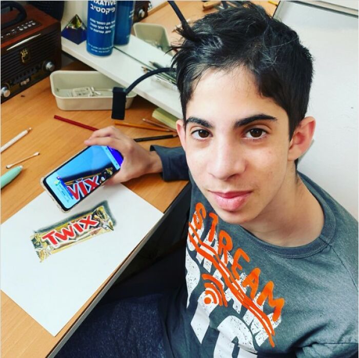14-Year-Old Yali Alpert Creates Amazing Drawings (4 Pics)