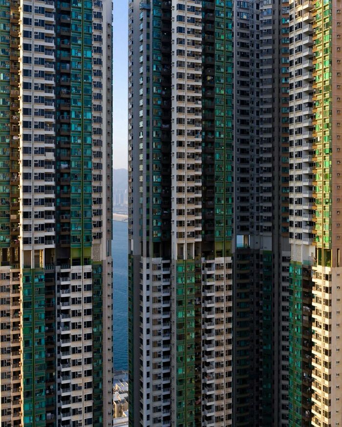 Photographer Shows Hong Kong Like Never Before