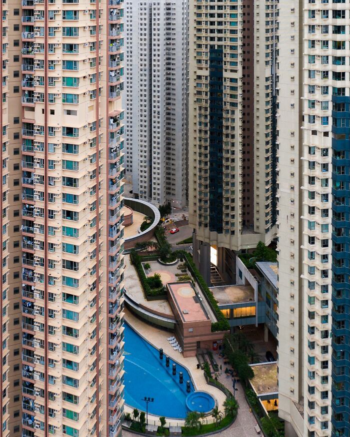 Photographer Shows Hong Kong Like Never Before