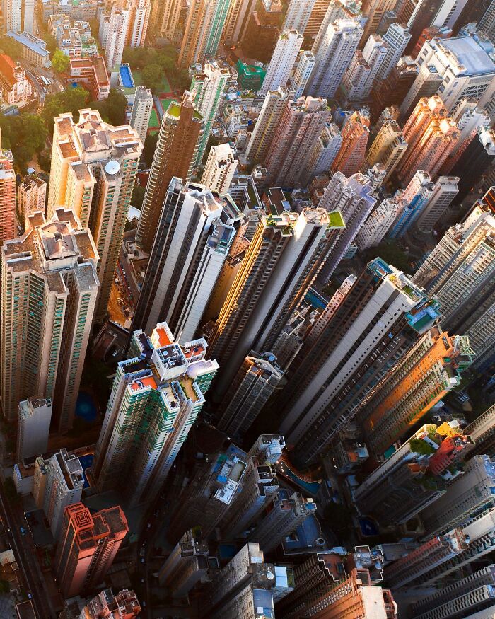 Photographer Shows Hong Kong Like Never Before