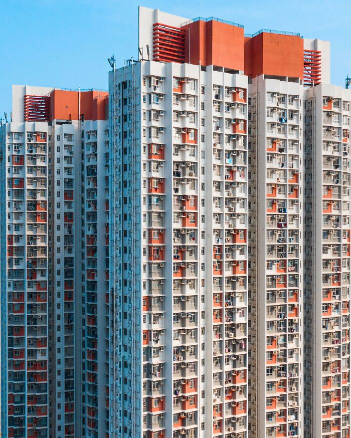 Photographer Shows Hong Kong Like Never Before