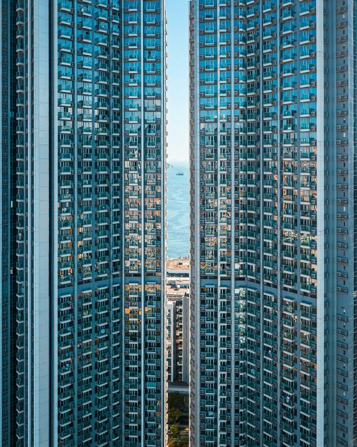 Photographer Shows Hong Kong Like Never Before