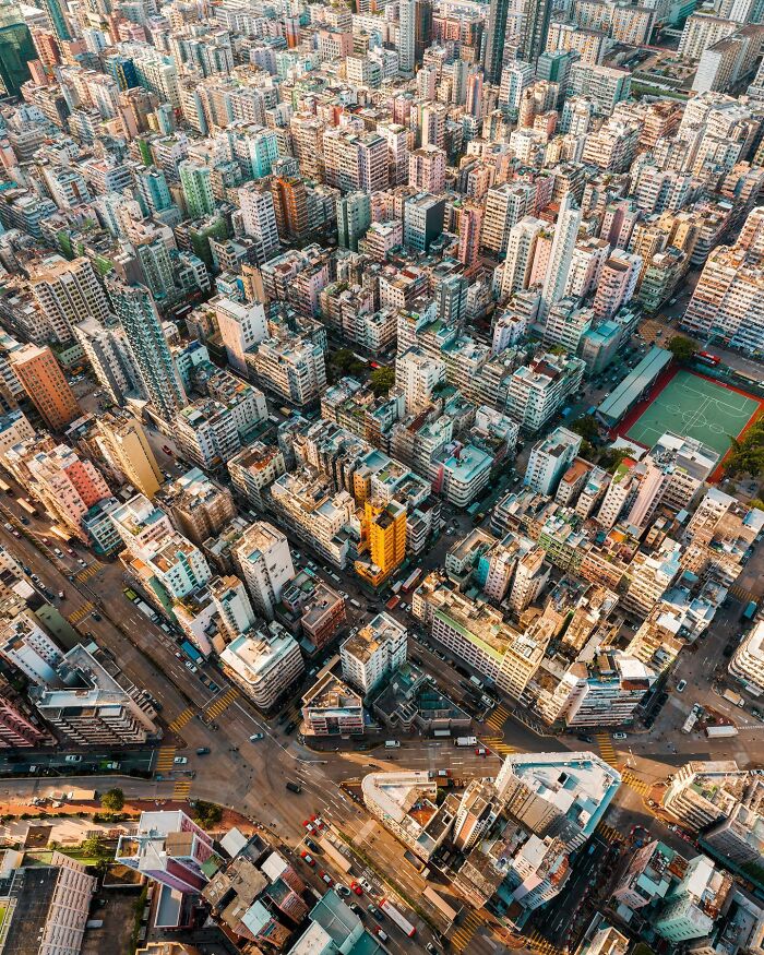 Photographer Shows Hong Kong Like Never Before