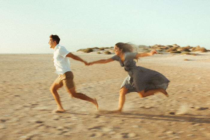 Fotografiado por Kasey Powell de Kasey Powell Weddings en Bancos Externos, Carolina del Norte, EE. UU.