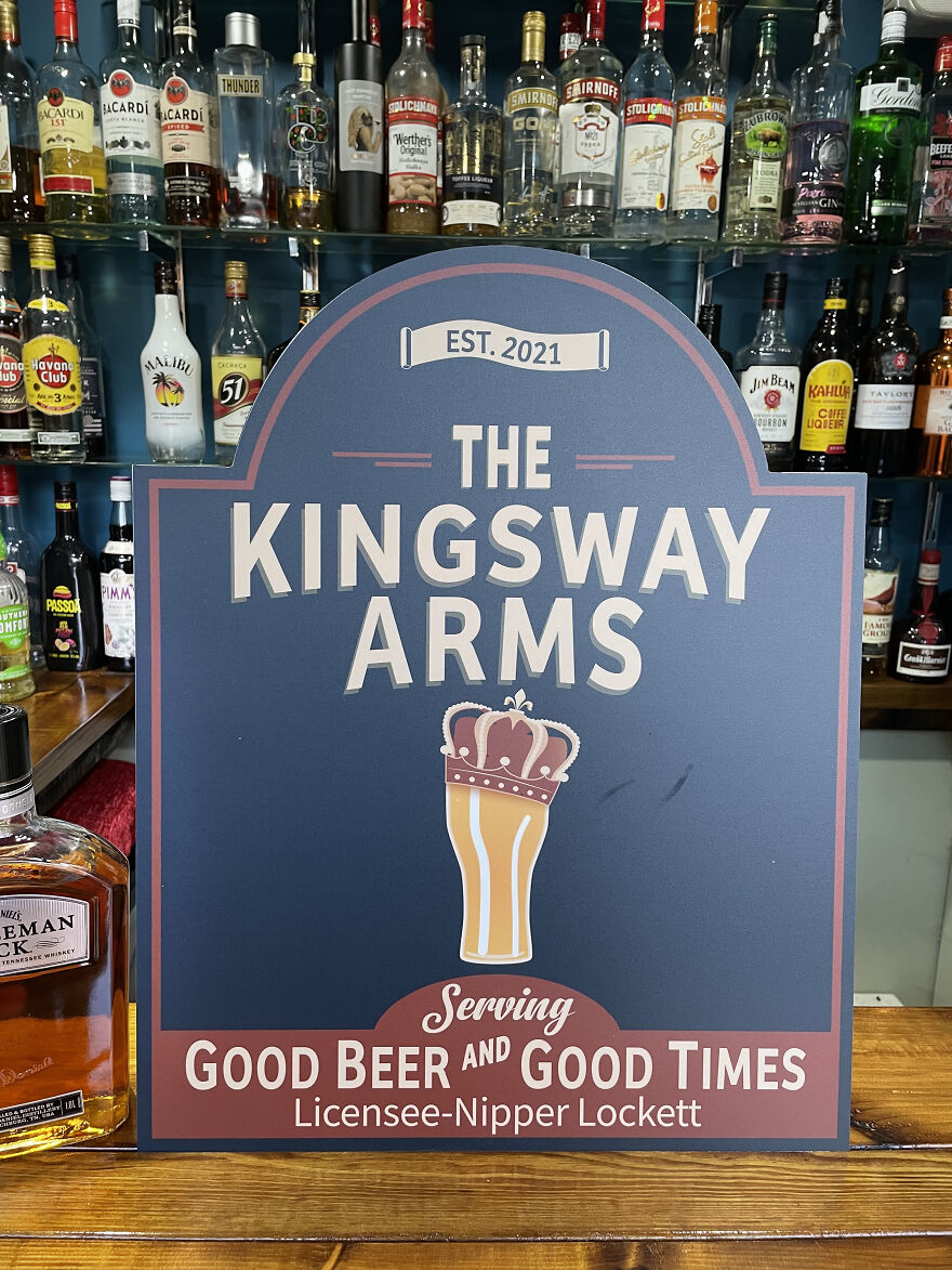 Custom Bar Signs For Your Garden Pub