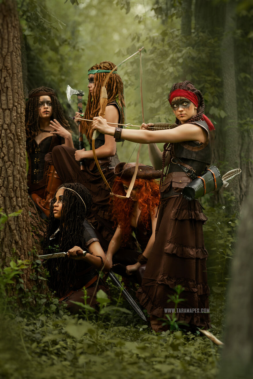 The Lost Girls (19 Pics)