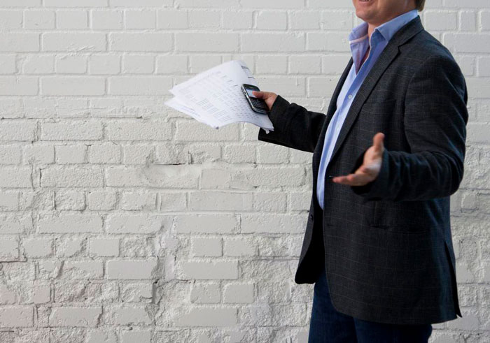 Boss Doesn’t Know This Guy Takes Longer Lunches Just To Cut Overtime, Tells Him To Work According To Schedule, Regrets It After The Next Paycheck Boss Doesn’t Know This Guy Takes Longer Lunches Just To Cut Overtime, Tells Him To Work According To Schedule, Regrets It After The Next Paycheck
